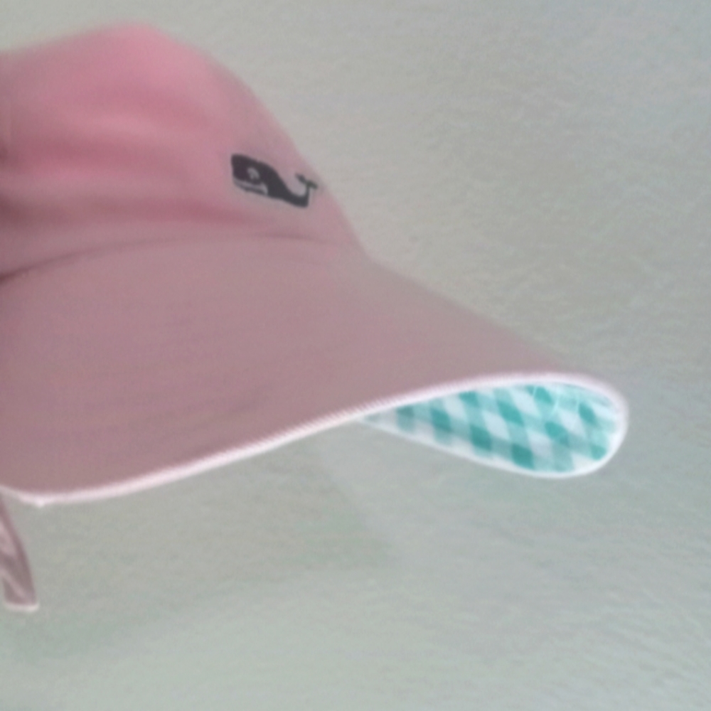 Gorgeous Vineyard Vines Cap Hat